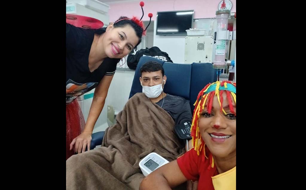 Hemodiálise do Hospital Municipal de Americana celebra o Dia das Crianças com descontração e afeto